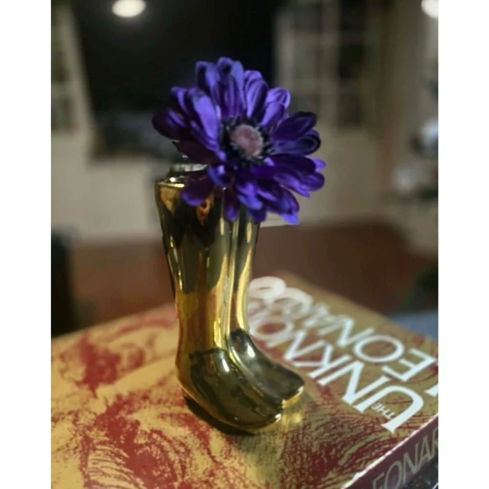 zgallerie boot pen/ vase holder